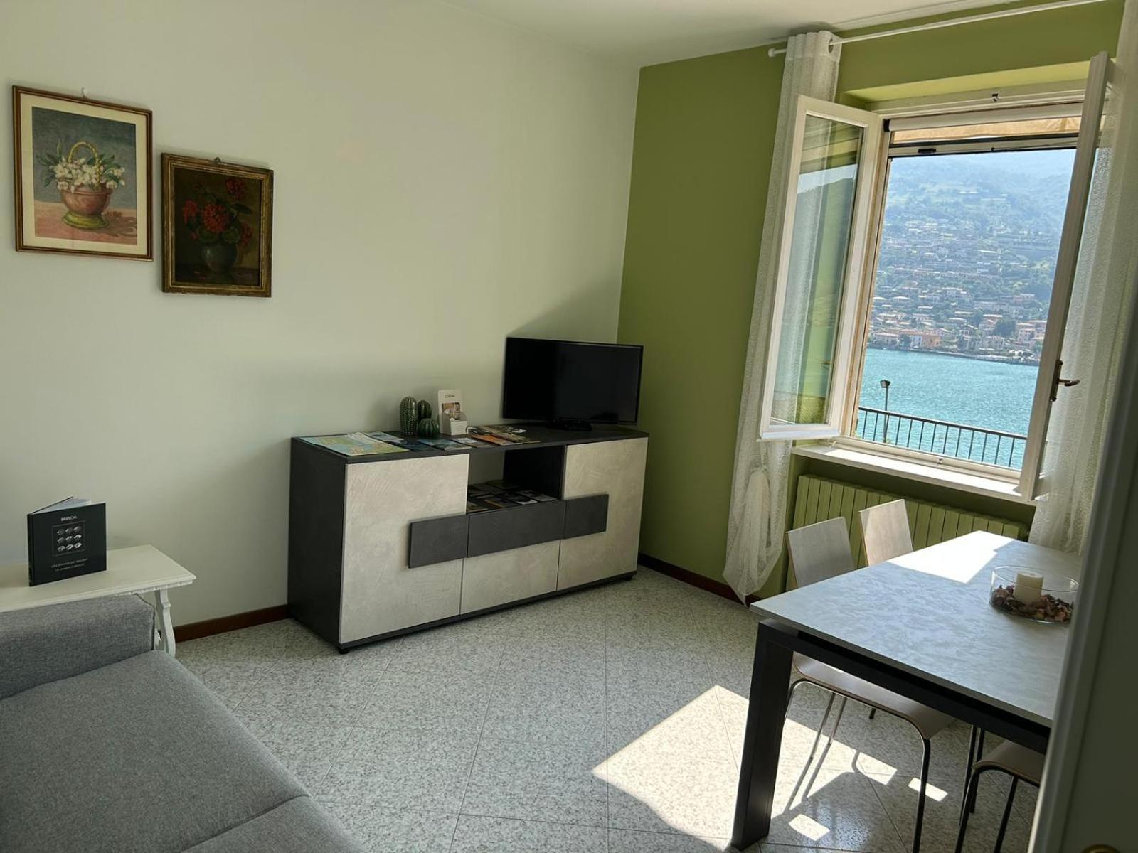 Sebino Holiday Home Монте-Изола Экстерьер фото