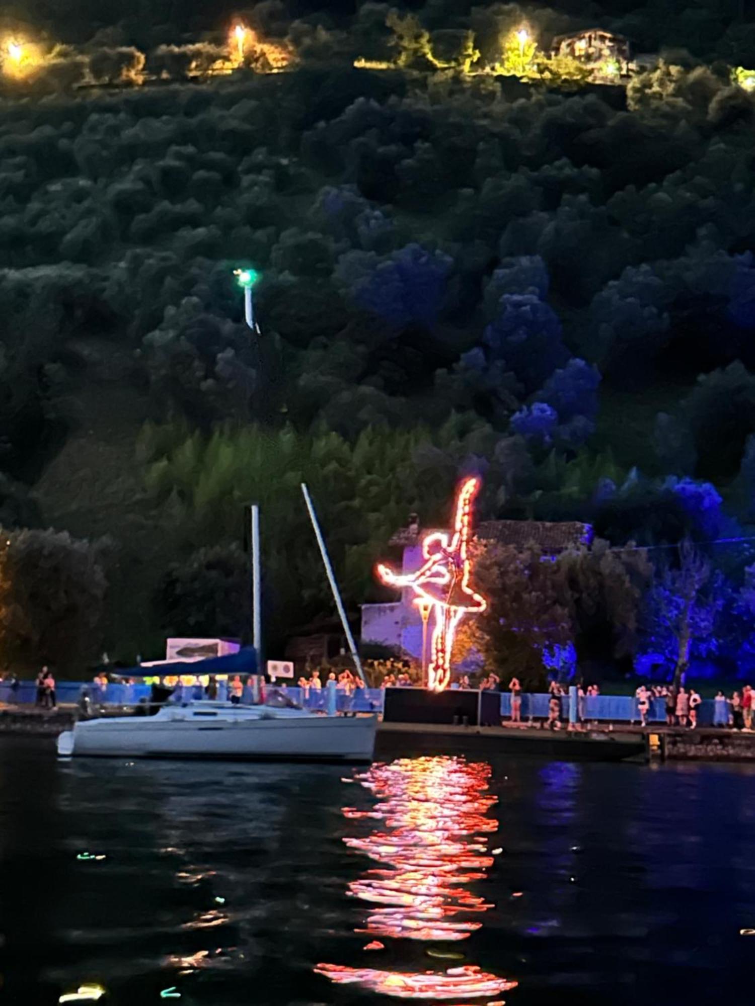 Sebino Holiday Home Монте-Изола Экстерьер фото